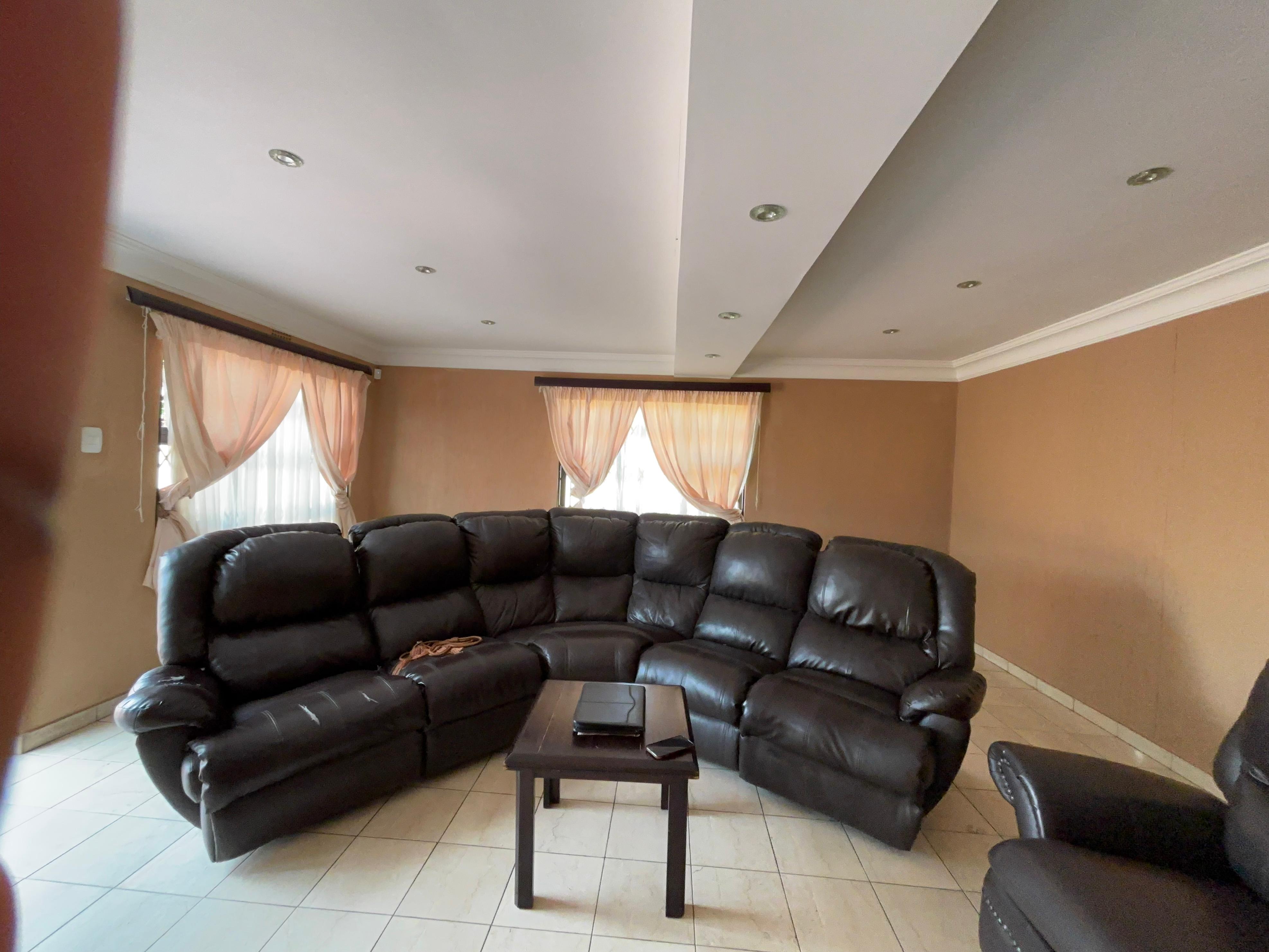 Property Ref No: 25888a.jpg