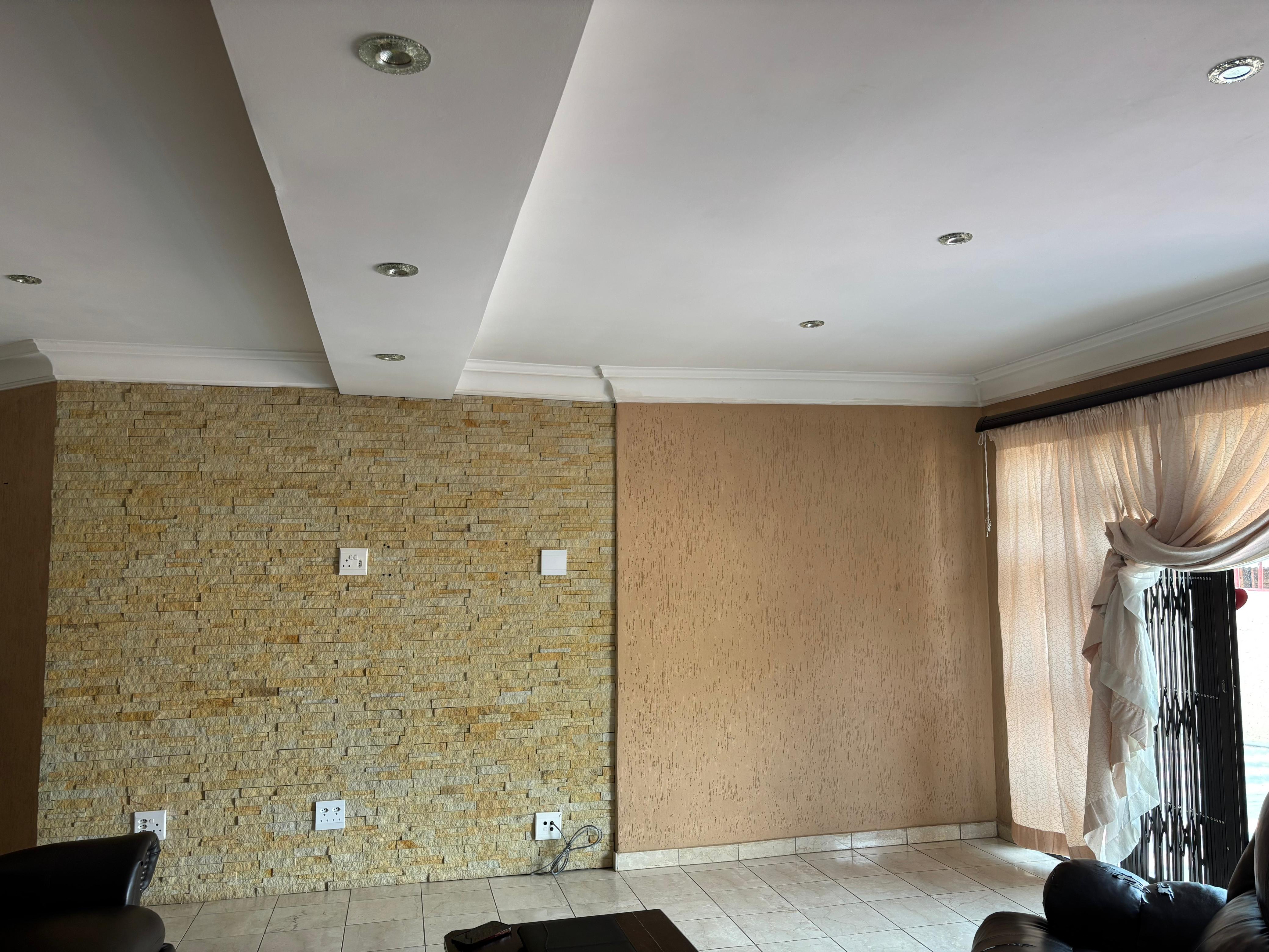 Property Ref No: 25888c.jpg