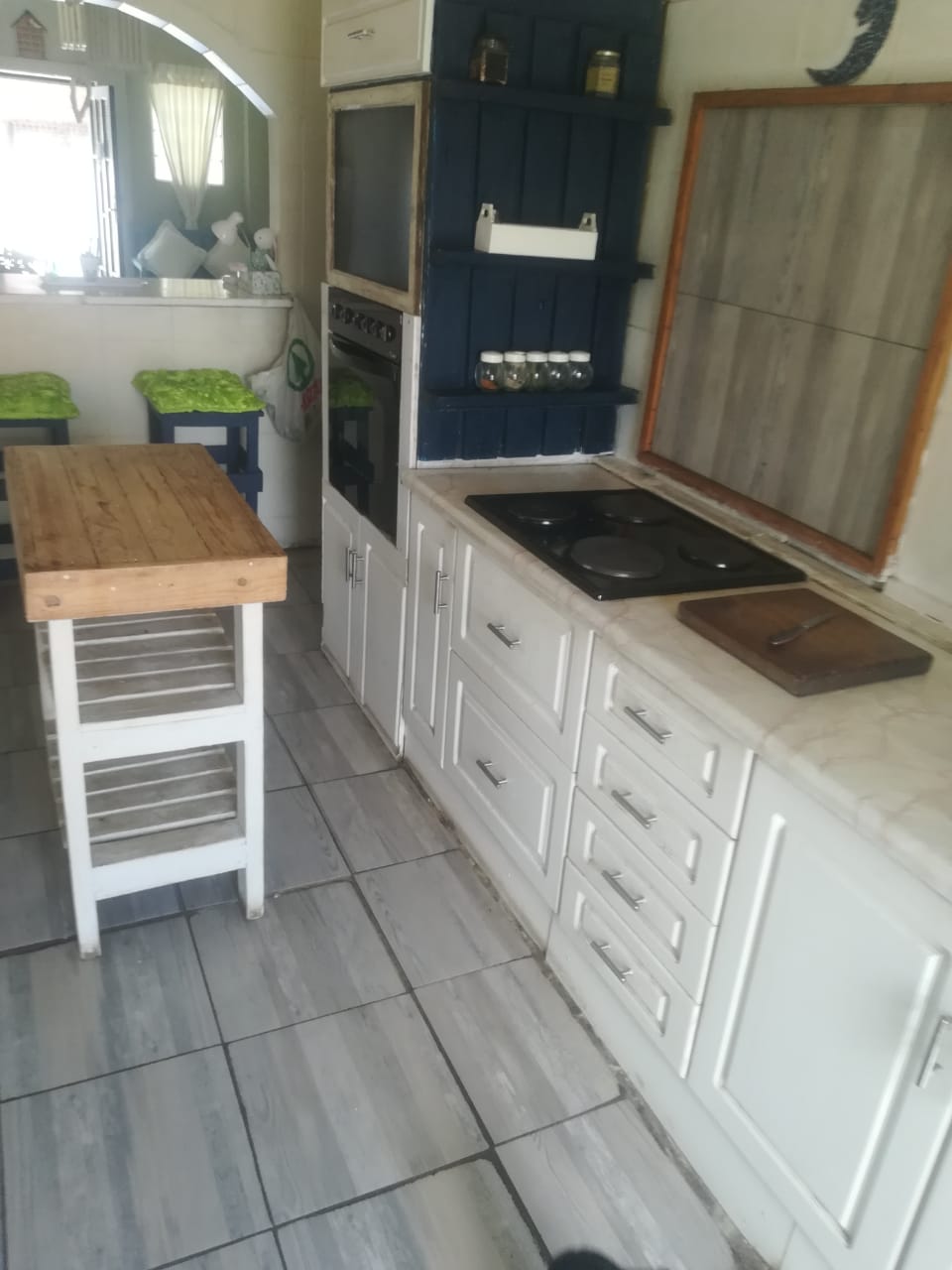 Property Ref No: 25882b.jpg