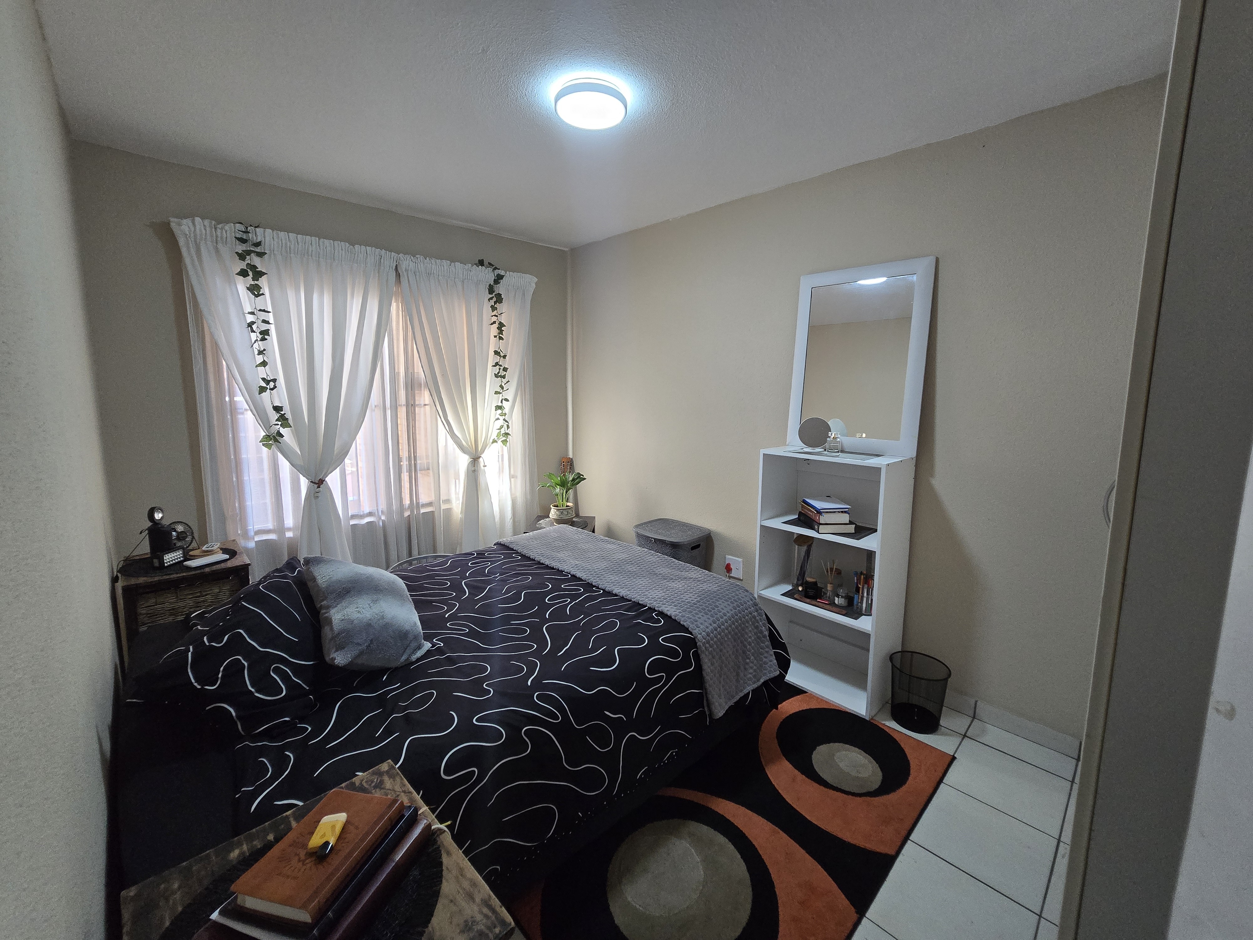 Property Ref No: 25886f.jpg