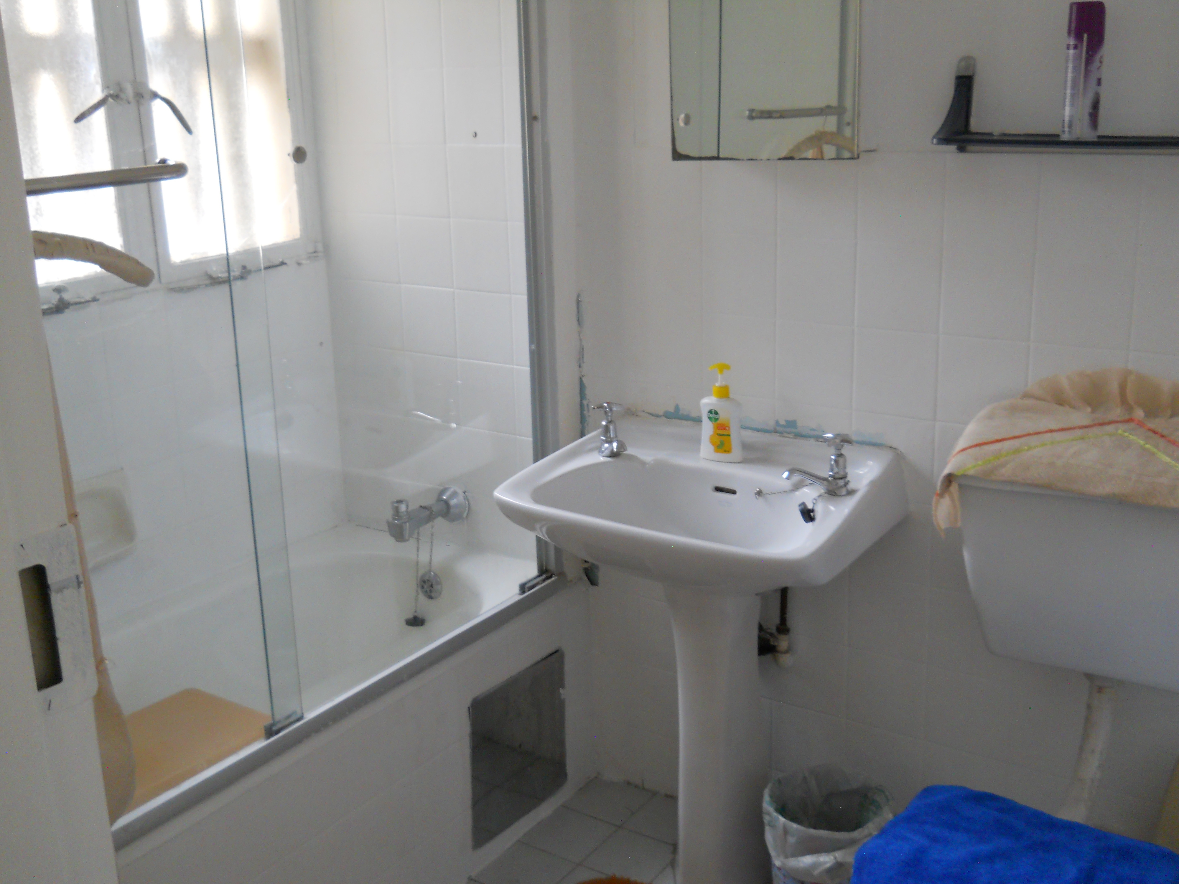 Property Ref No: 24905g.JPG