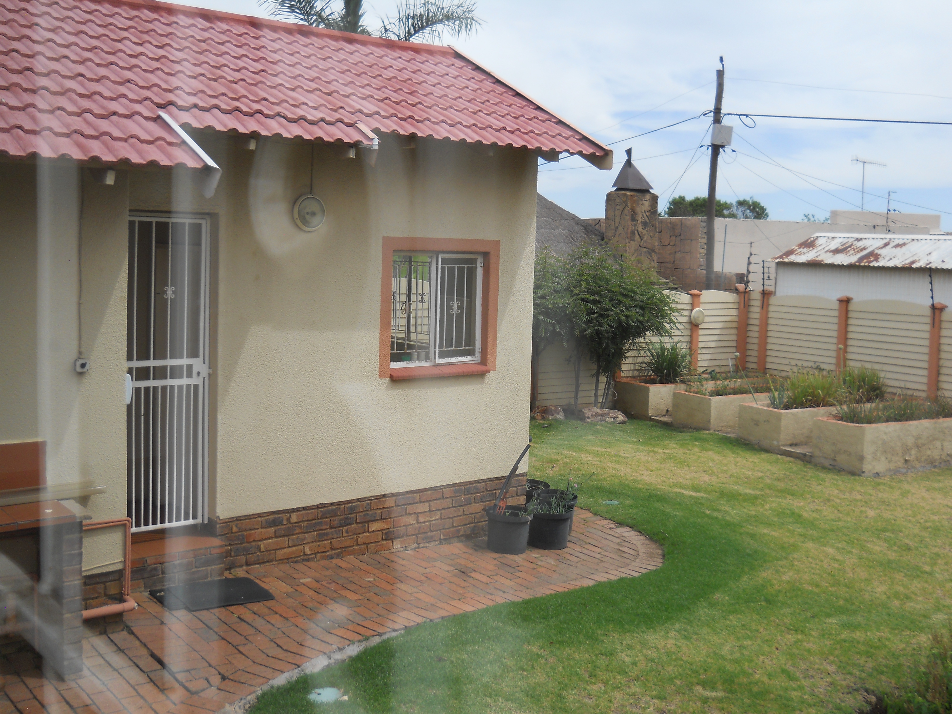 Property Ref No: 24938e.JPG
