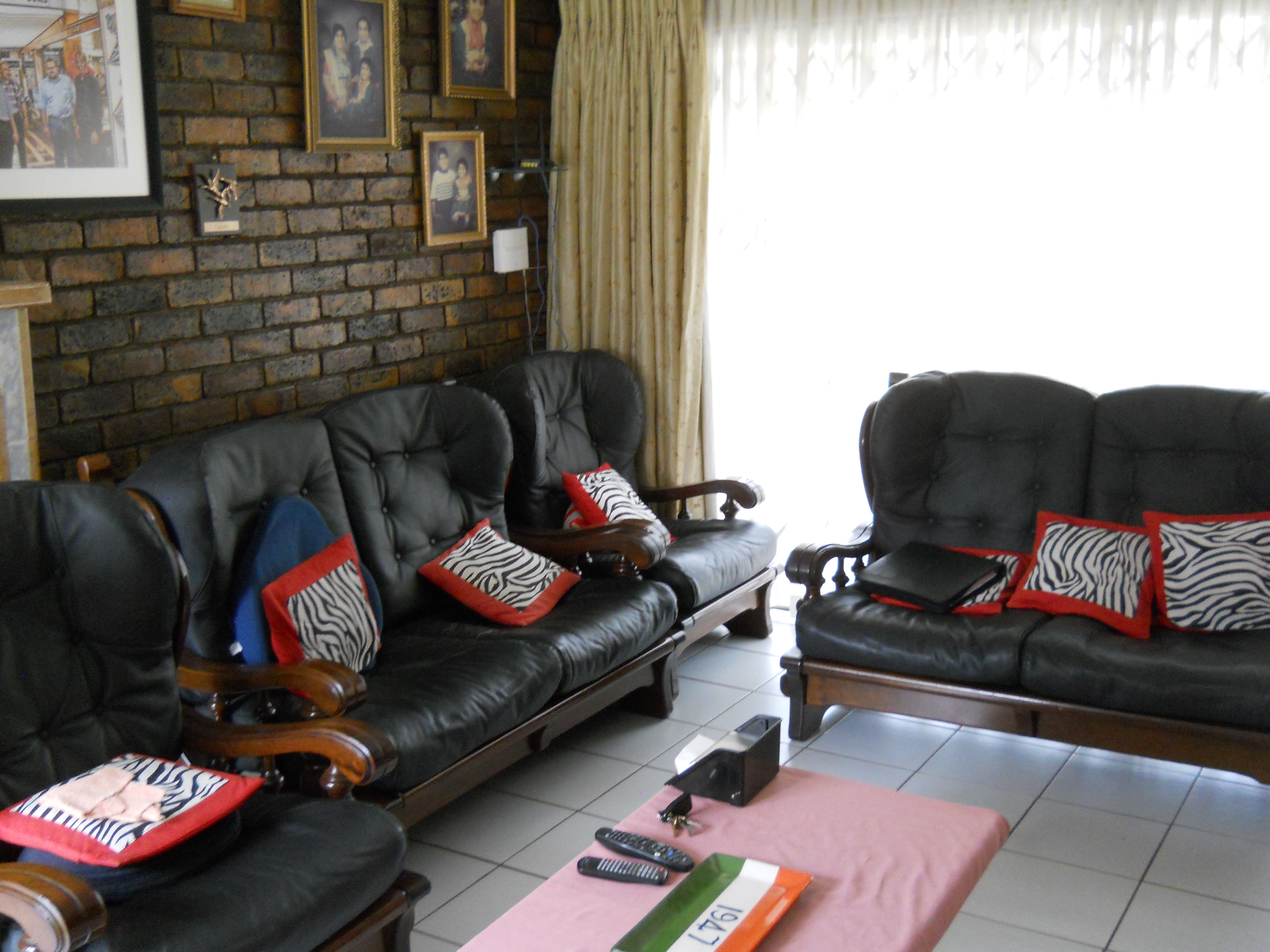 Property Ref No: 24938i.JPG