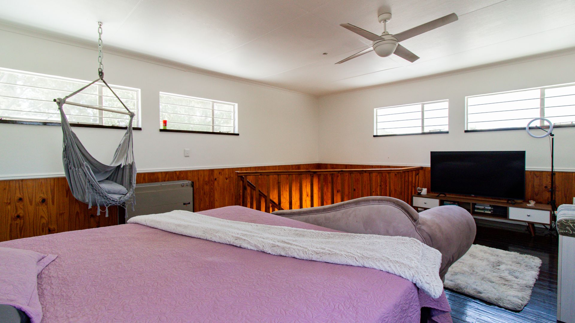 Property Ref No: 25020e.jpg