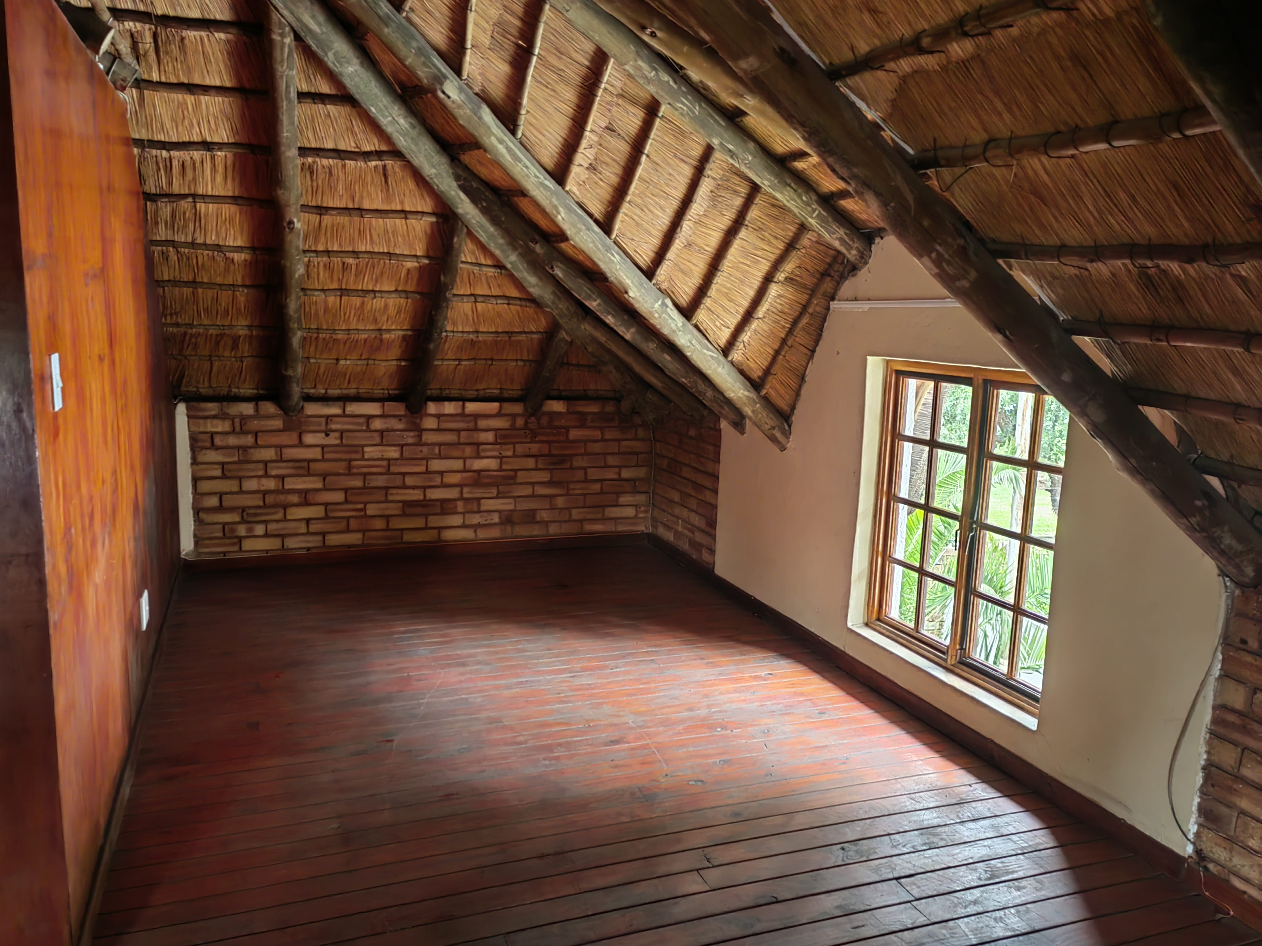 Property Ref No: 25051e.jpg
