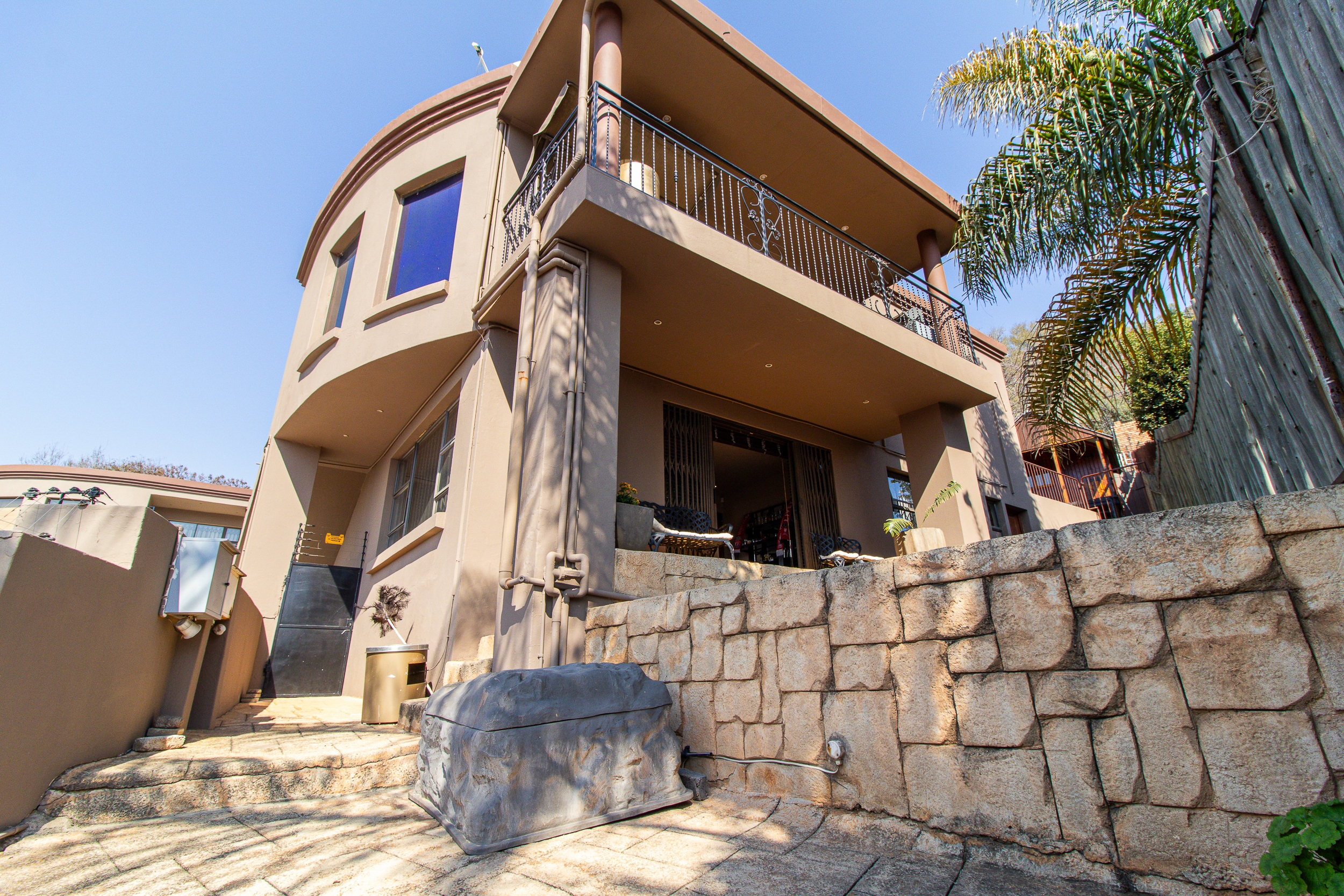 Property Ref No: 25056i.jpg