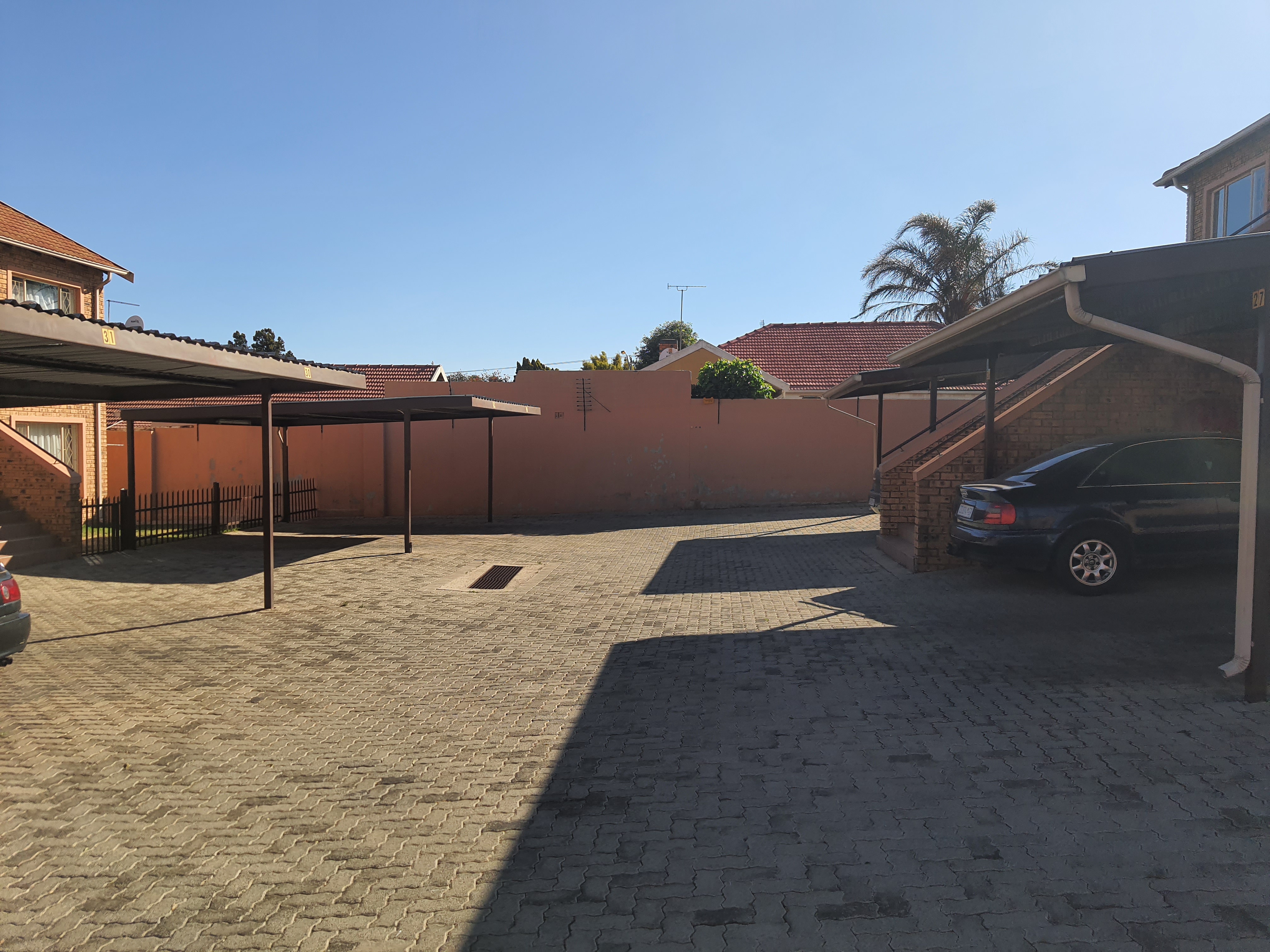 Property Ref No: 25066i.jpg