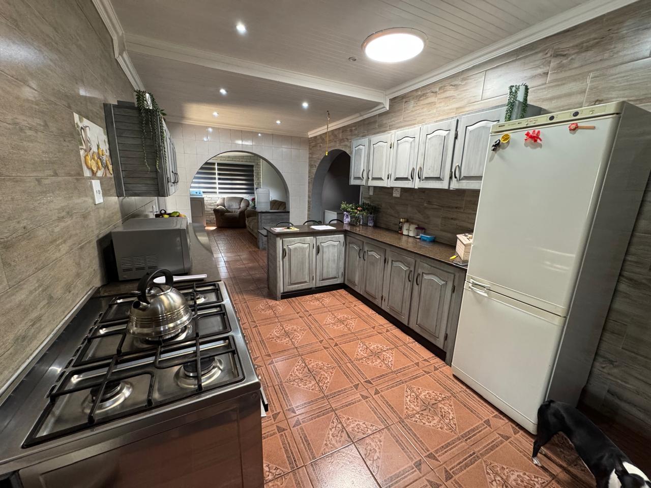 Property Ref No: 25074e.jpeg