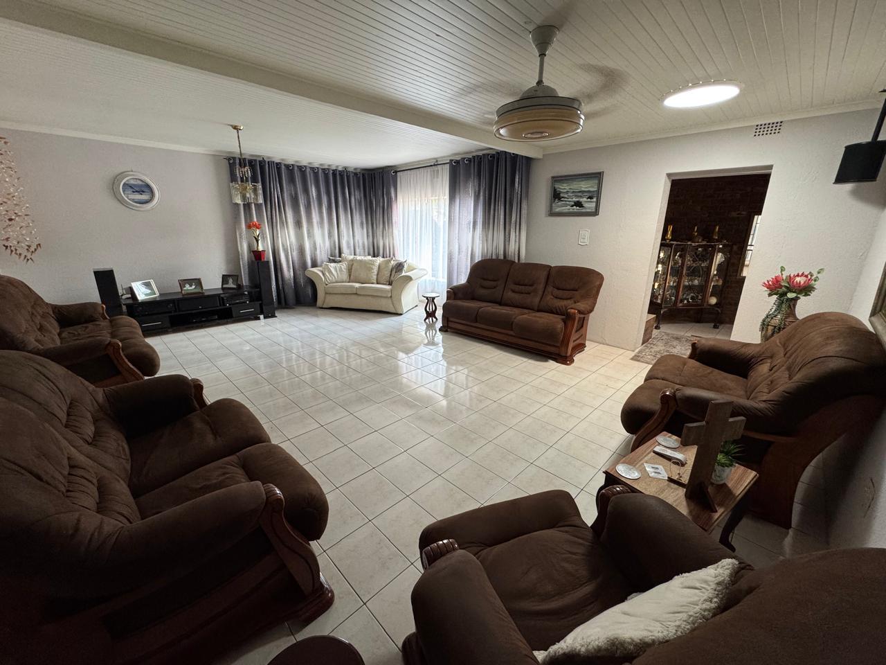 Property Ref No: 25074f.jpeg