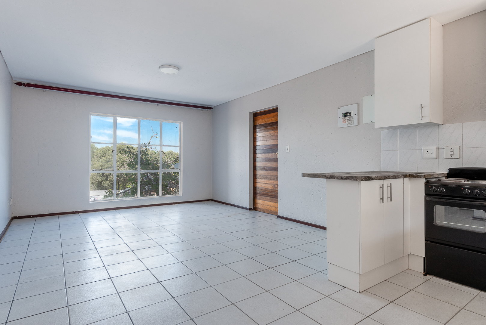 Property Ref No: 25115c.jpg