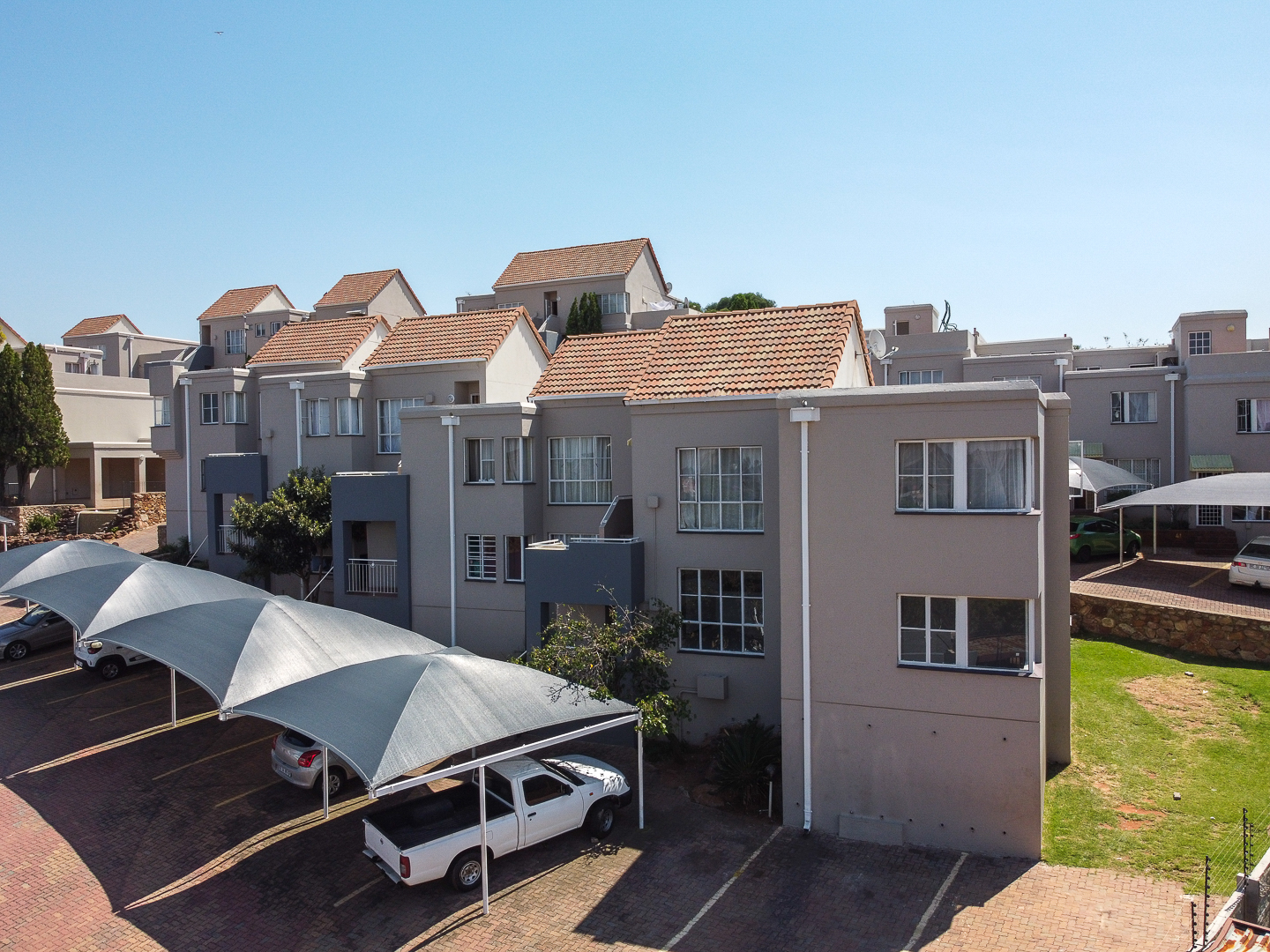 Property Ref No: 25115i.jpg