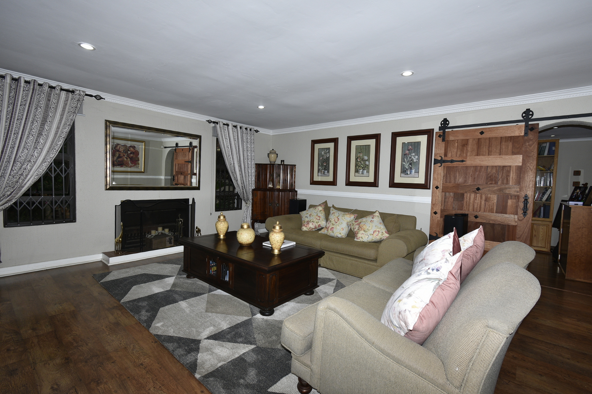 Property Ref No: 25148b.JPG