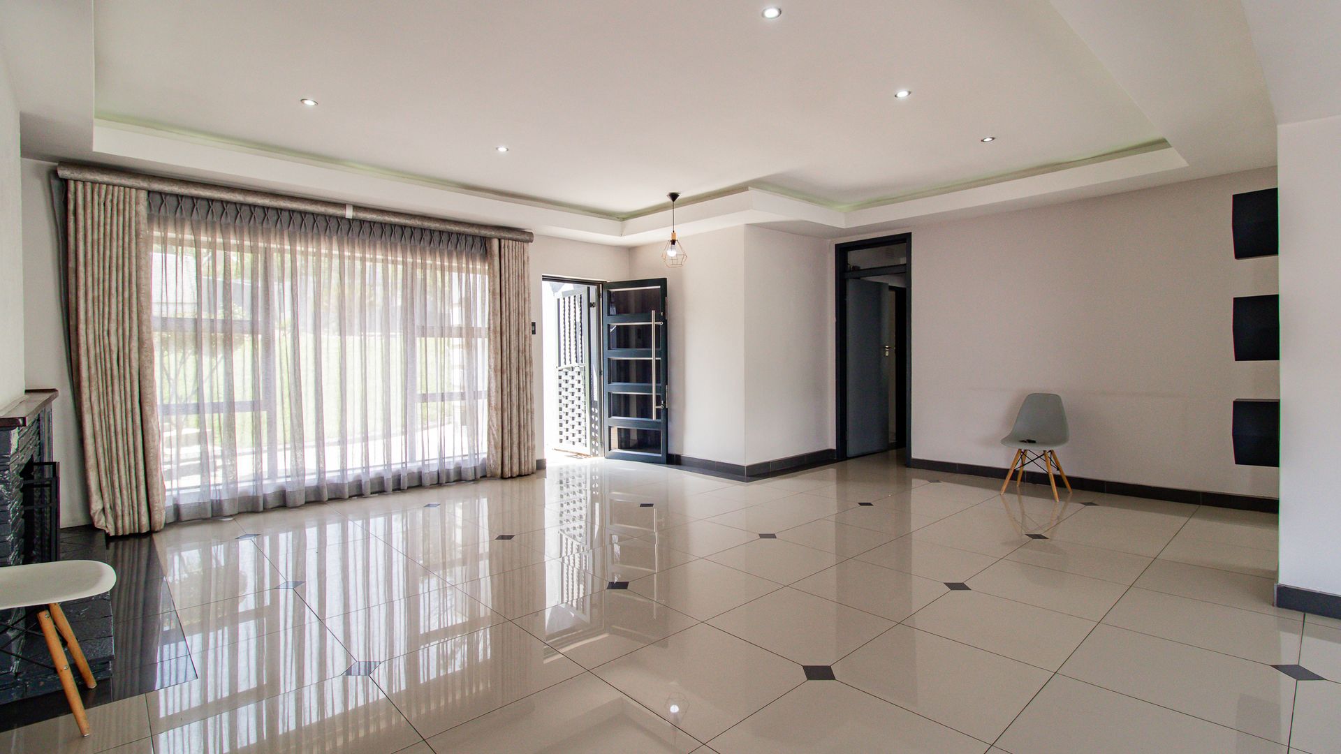 Property Ref No: 25152b.jpg