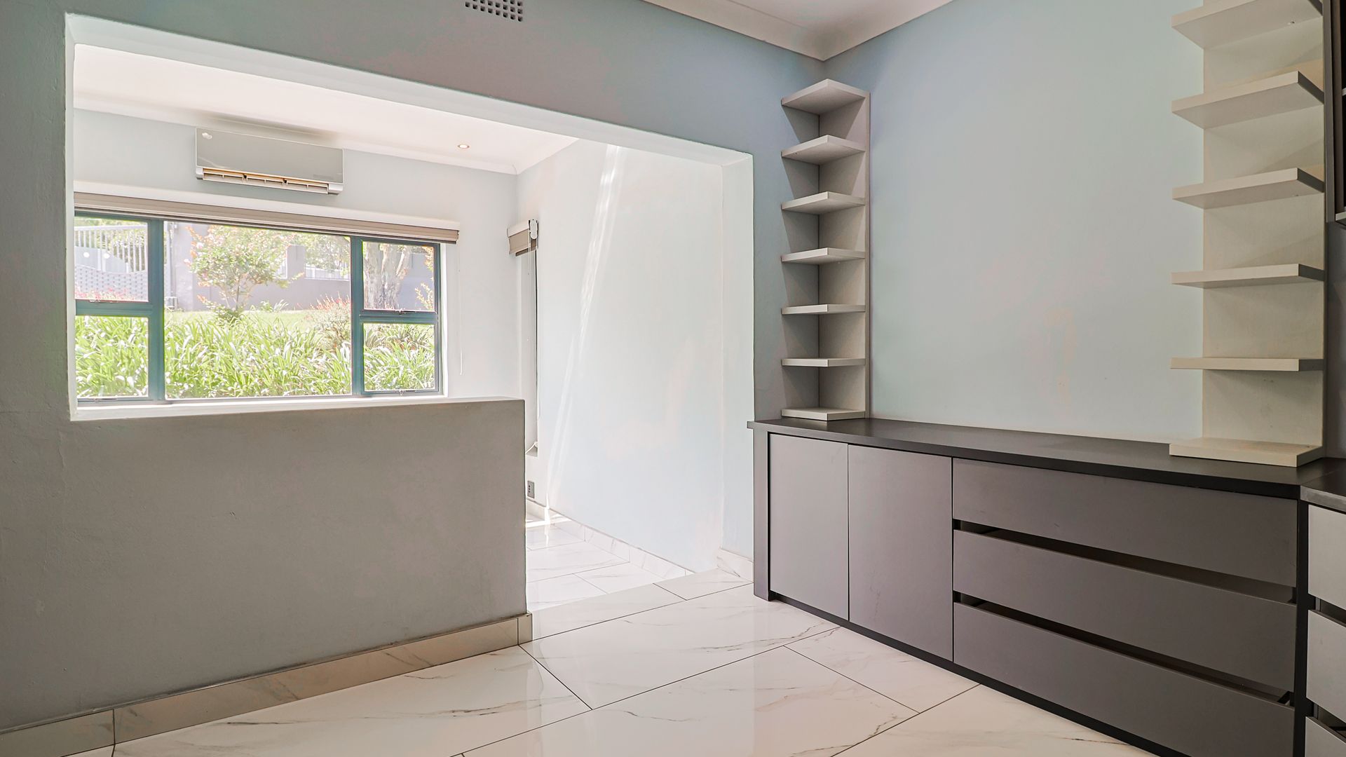 Property Ref No: 25152c.jpg