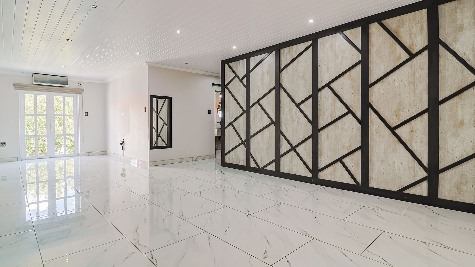 Property Ref No: 25152f.jpg