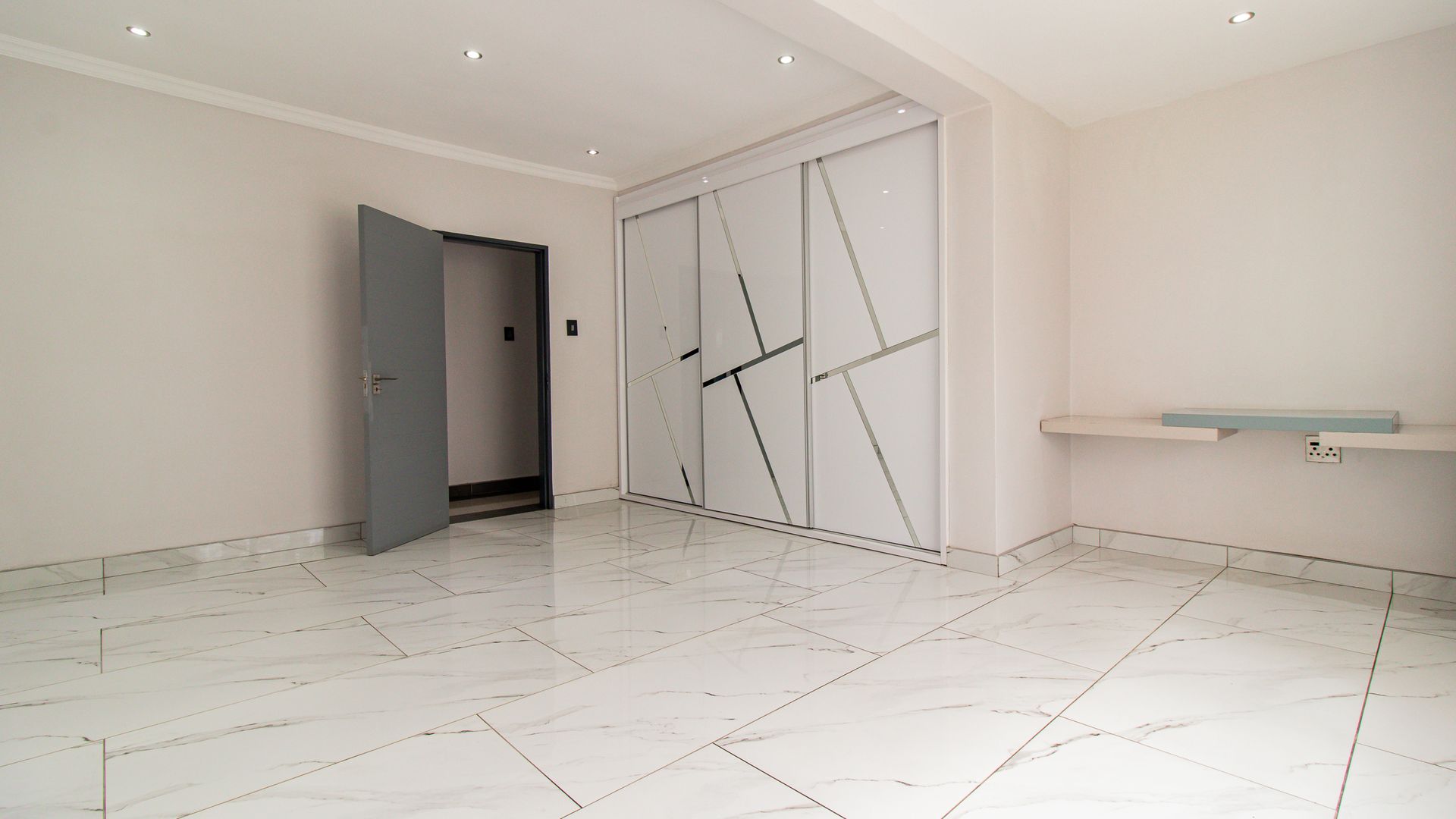 Property Ref No: 25152g.jpg