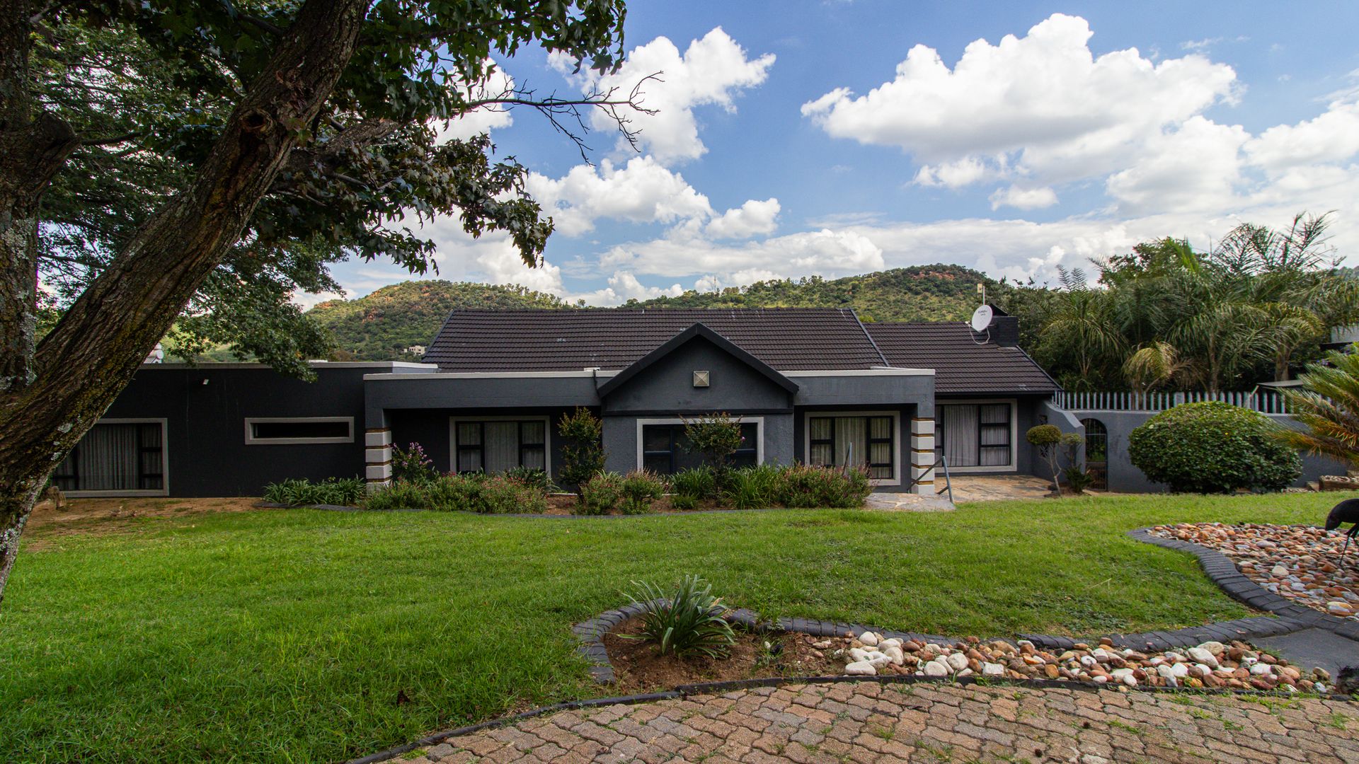 Property Ref No: 25152i.jpg
