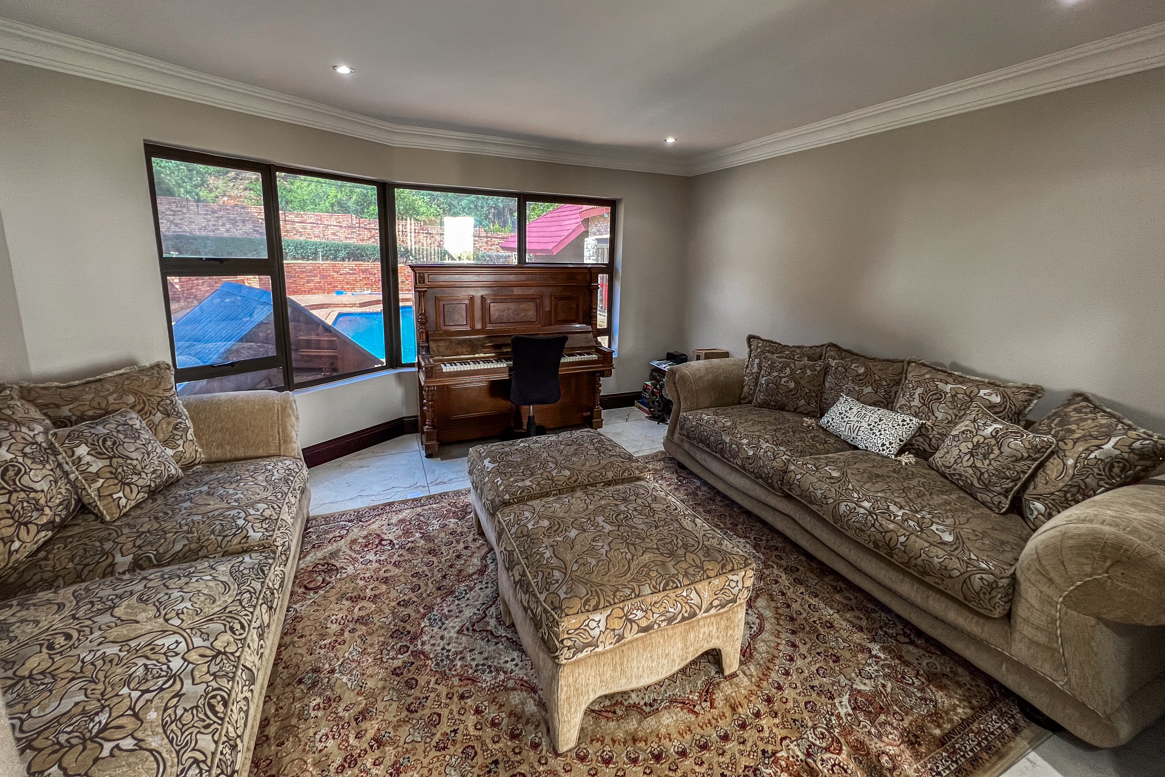 Property Ref No: 25165b.jpg