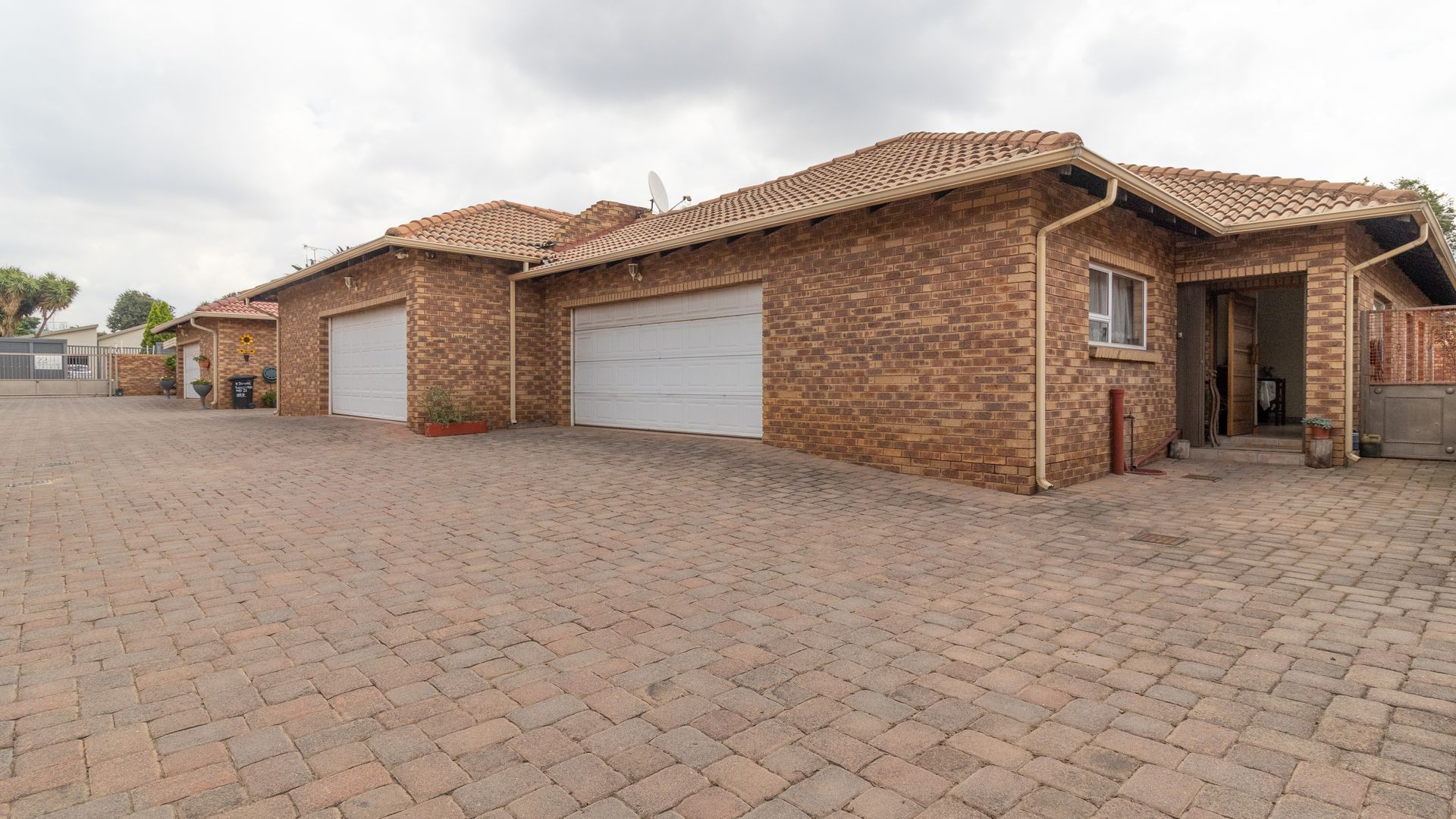 View Property Ref No: 25206