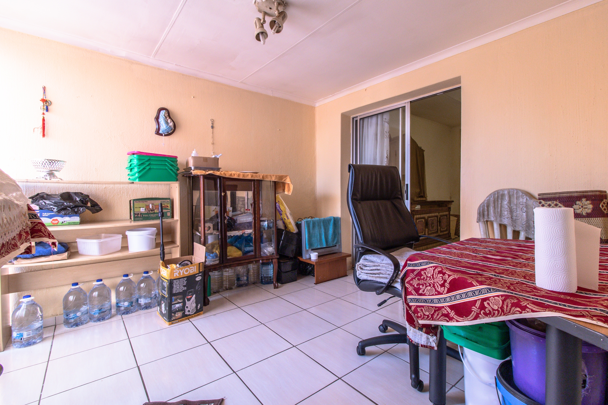 Property Ref No: 25225i.jpg