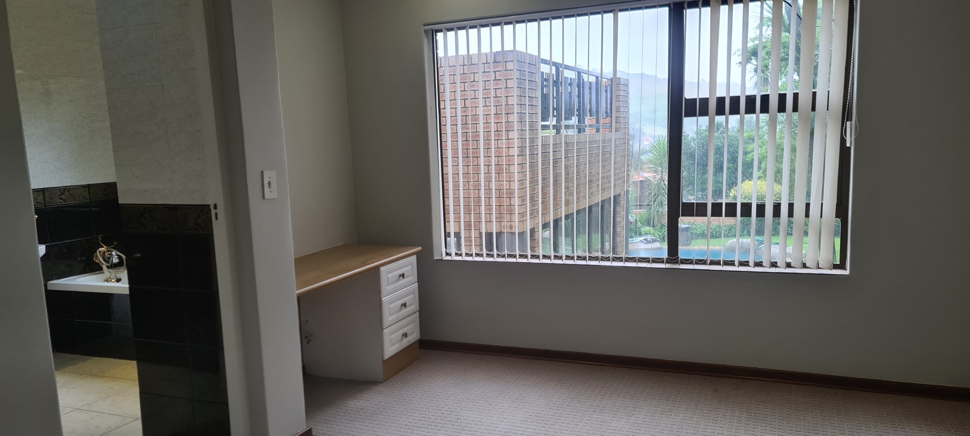 Property Ref No: 25316f.jpg