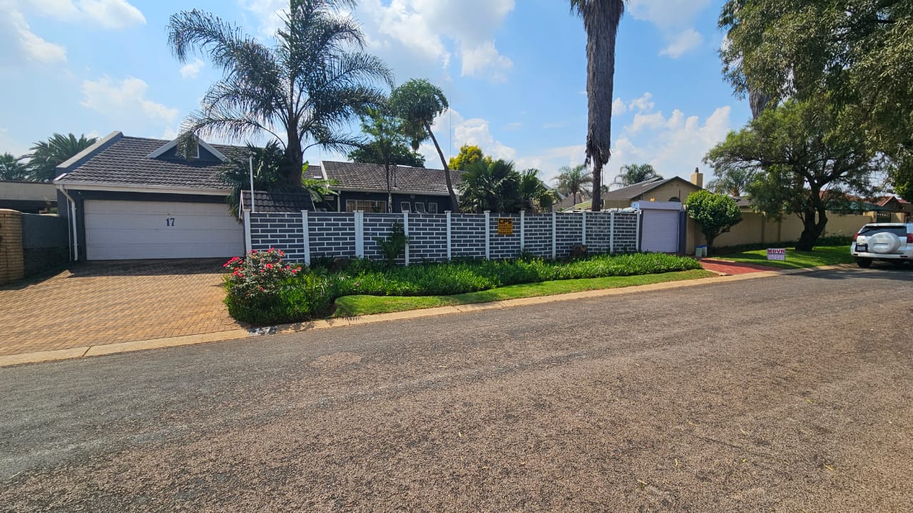 Property Ref No: 25349b.jpg