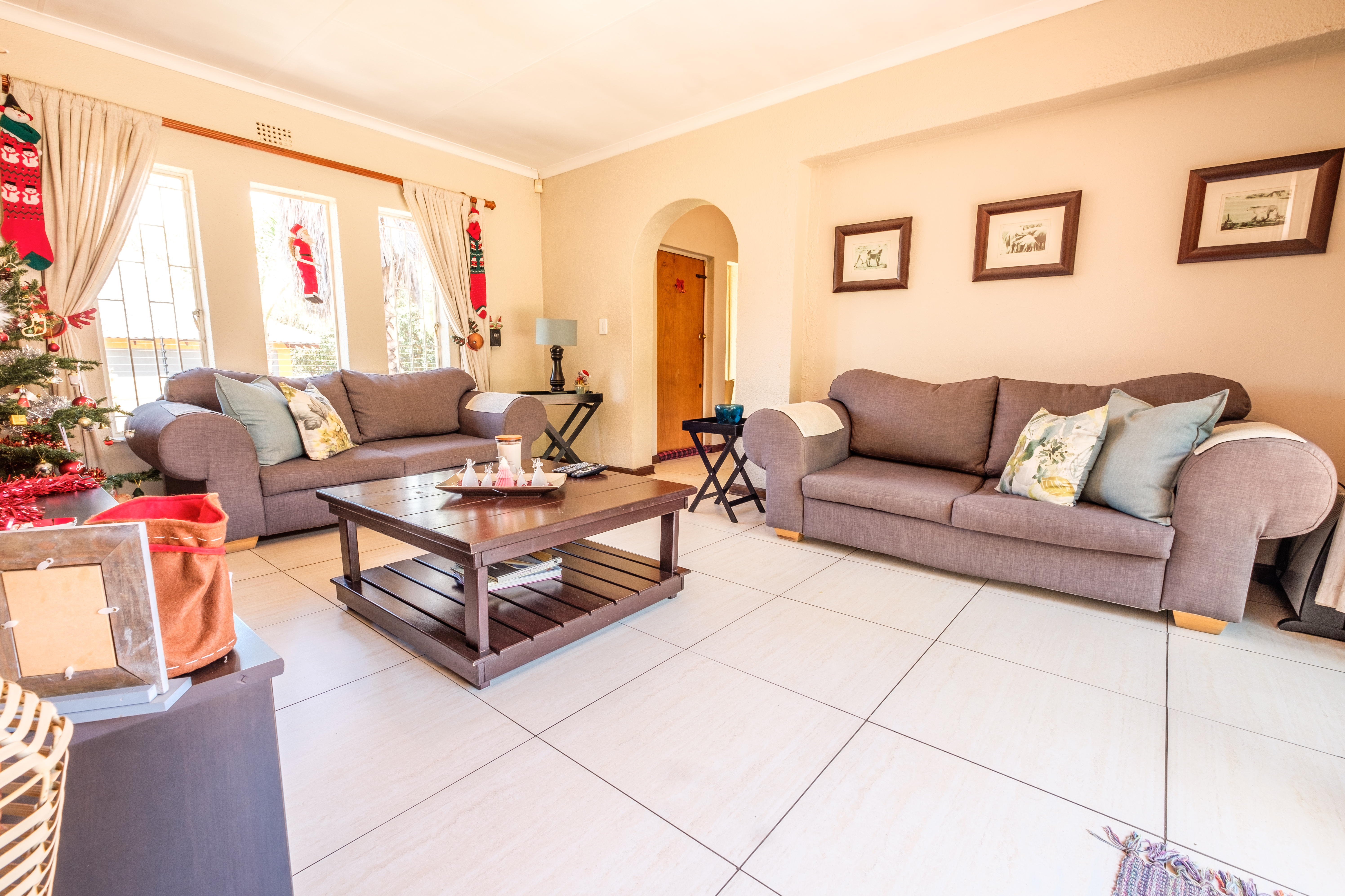 View Property Ref No: 25351