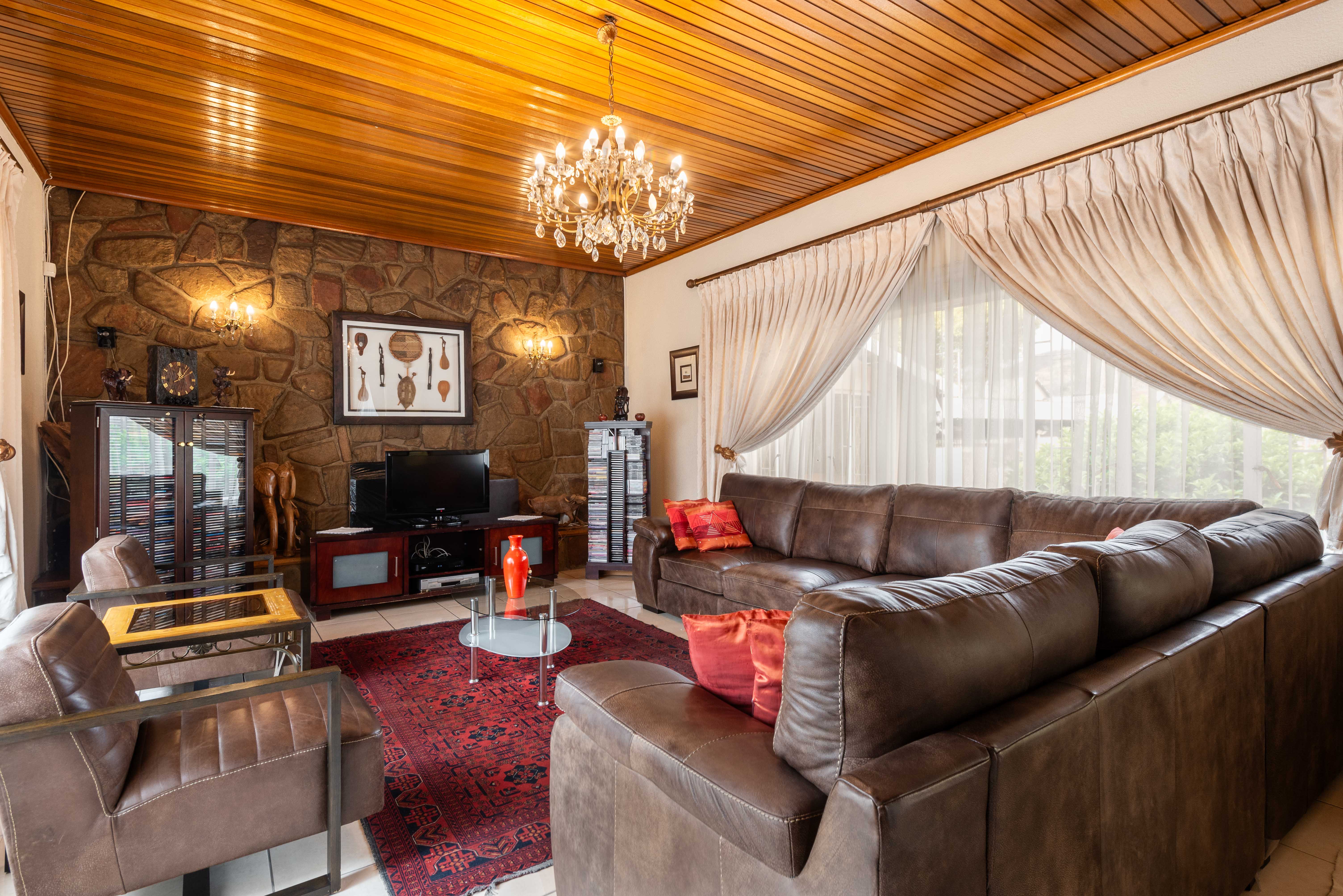Property Ref No: 25486b.jpg