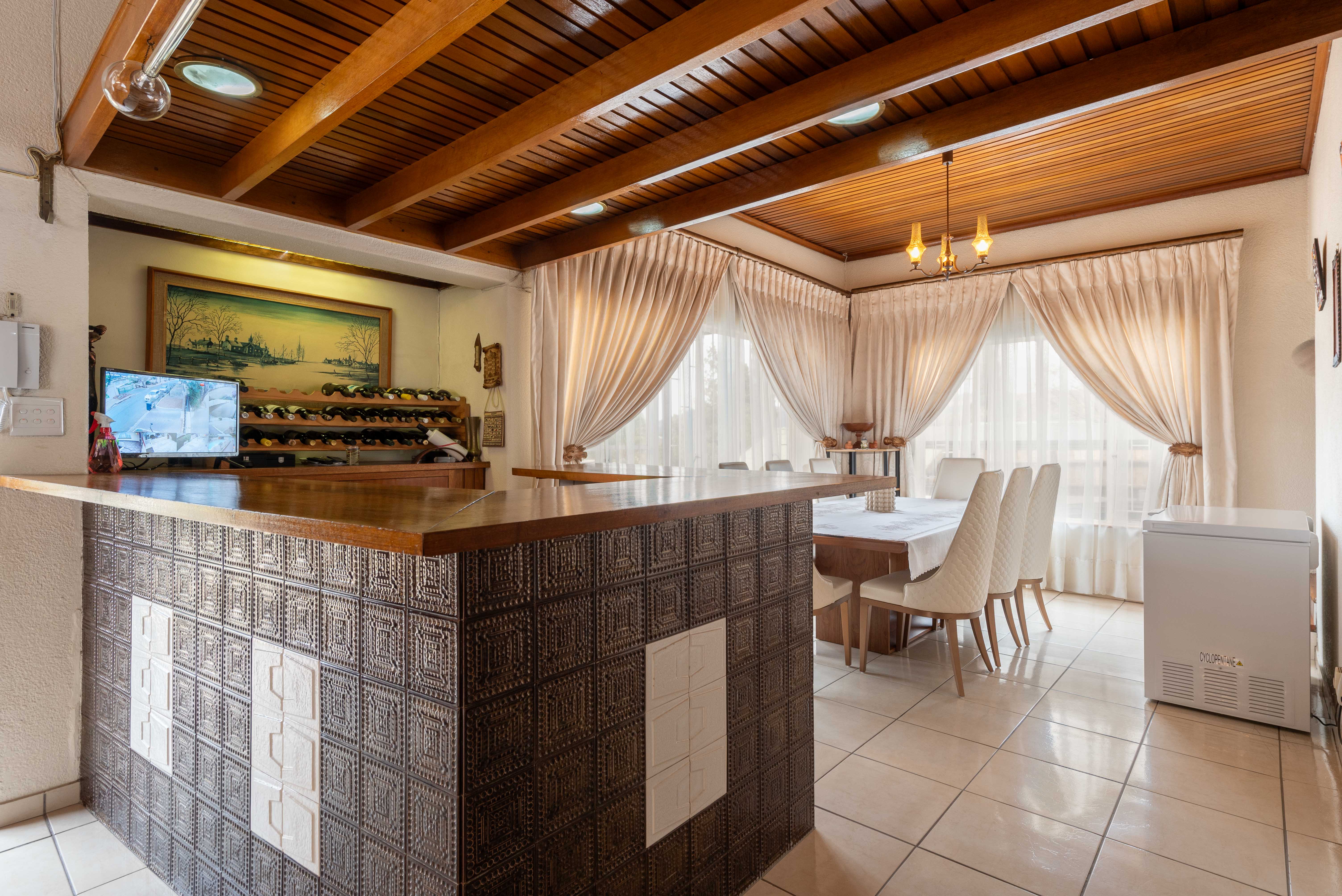 Property Ref No: 25486c.jpg