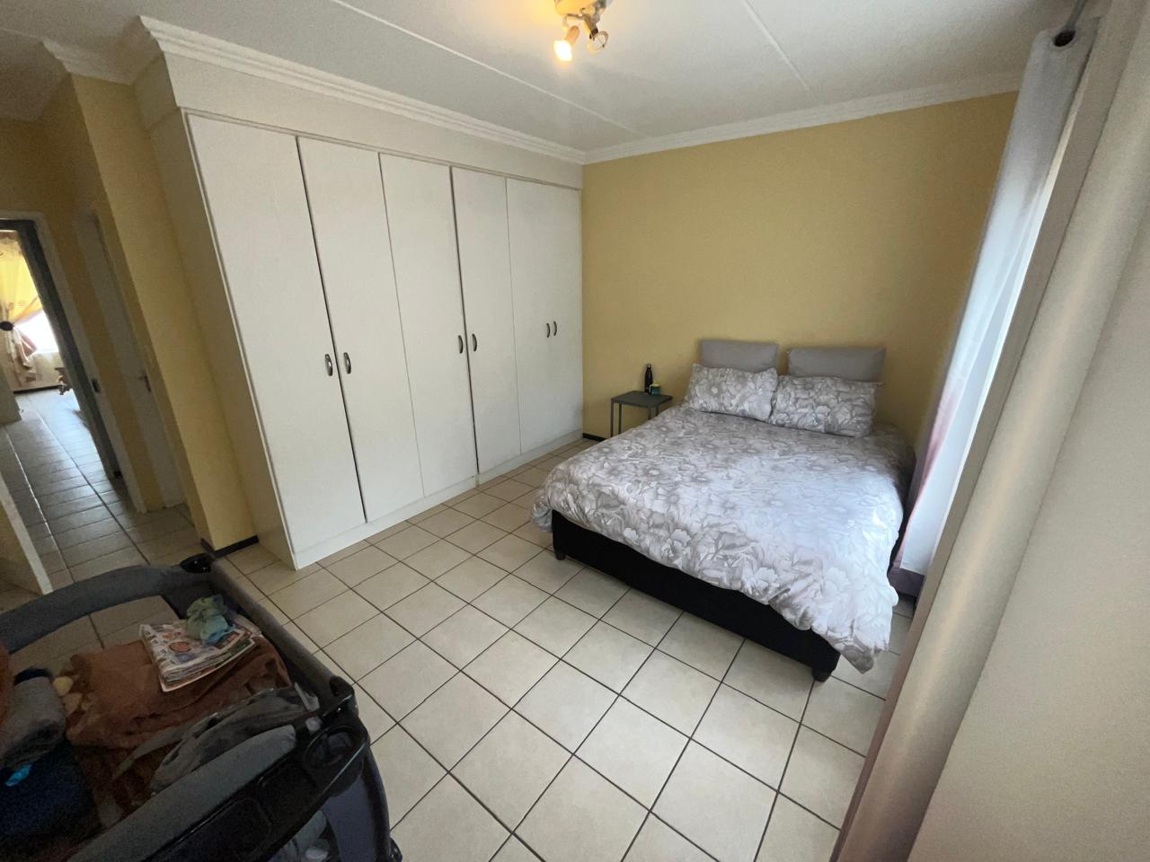 Property Ref No: 25515f.jpg