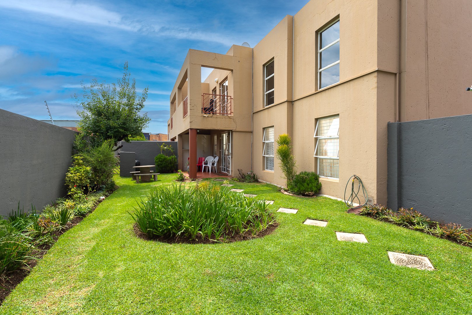 View Property Ref No: 25529