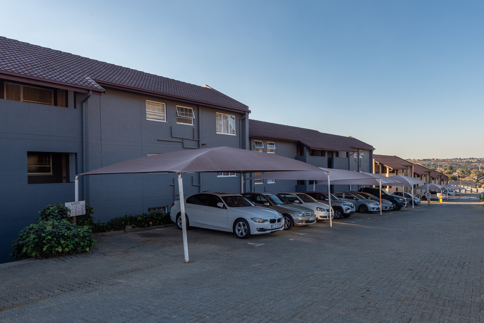 Property Ref No: 25533i.jpg