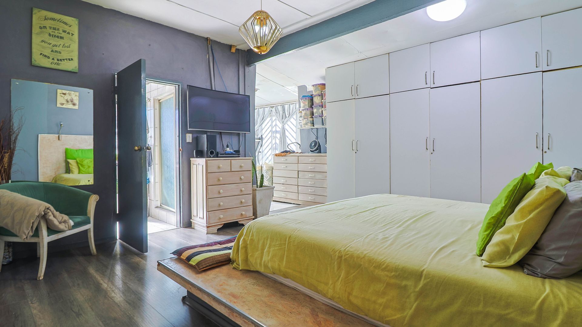 Property Ref No: 25540f.jpg