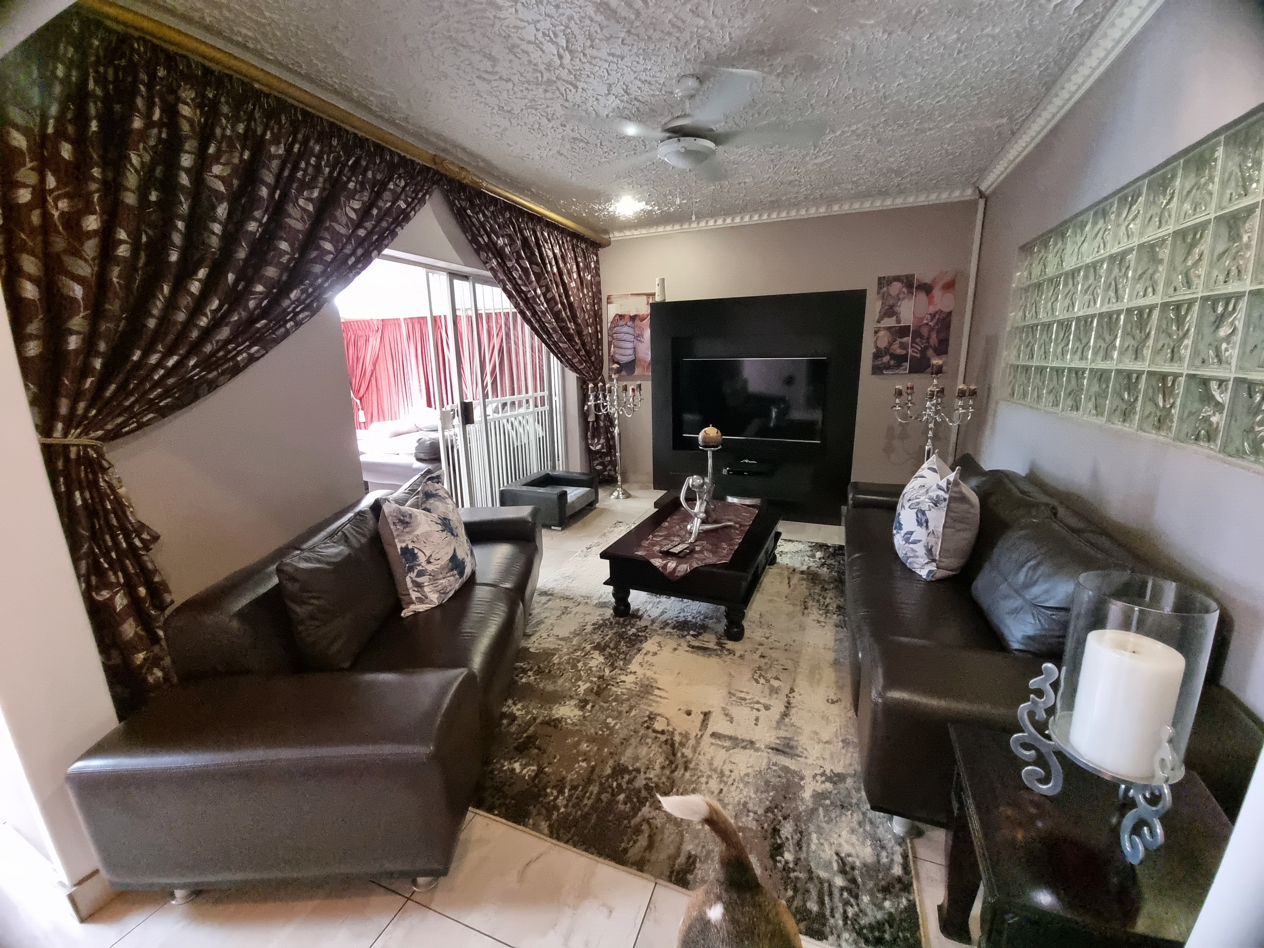 Property Ref No: 25549c.jpg