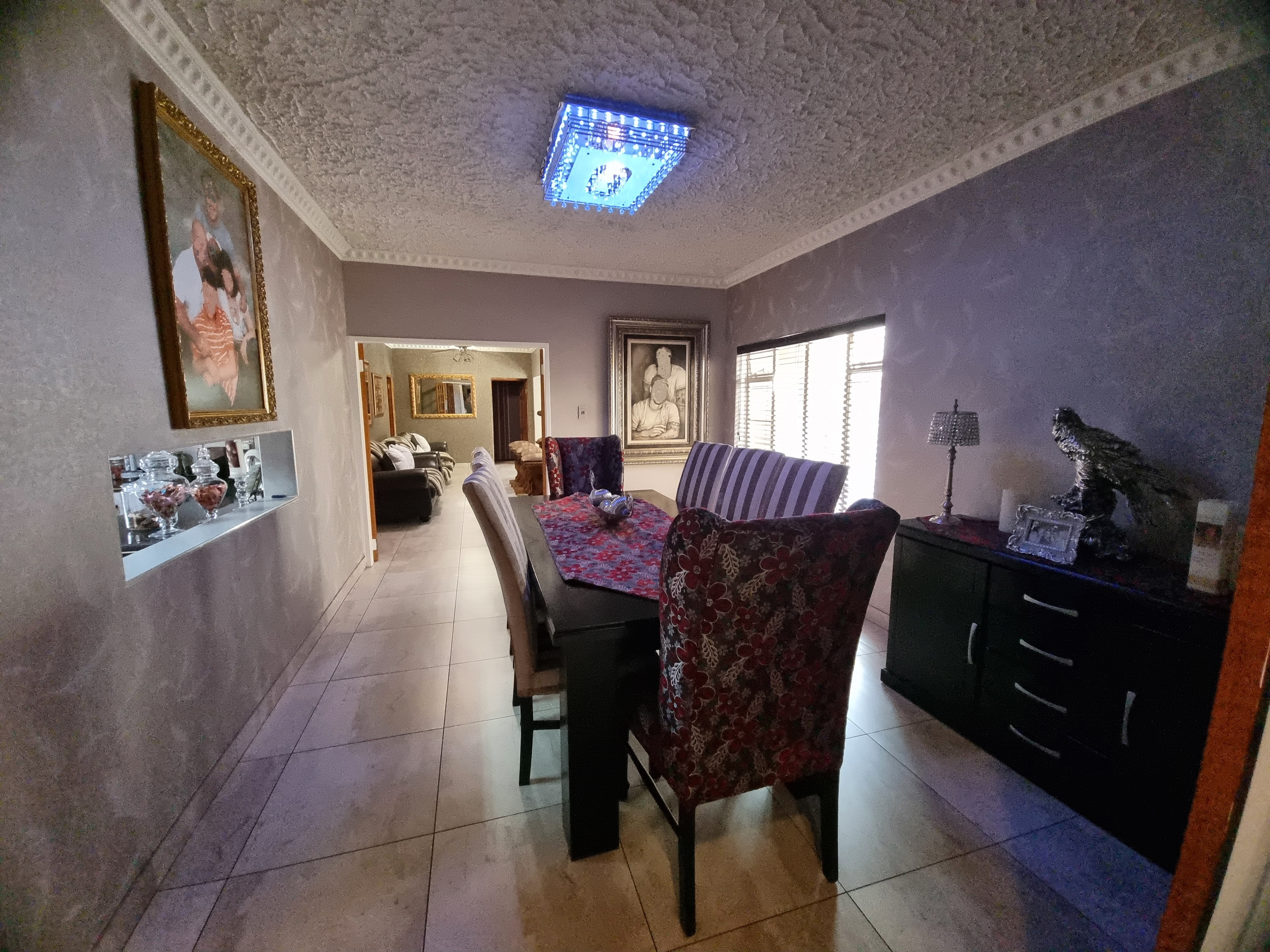 Property Ref No: 25549d.jpg