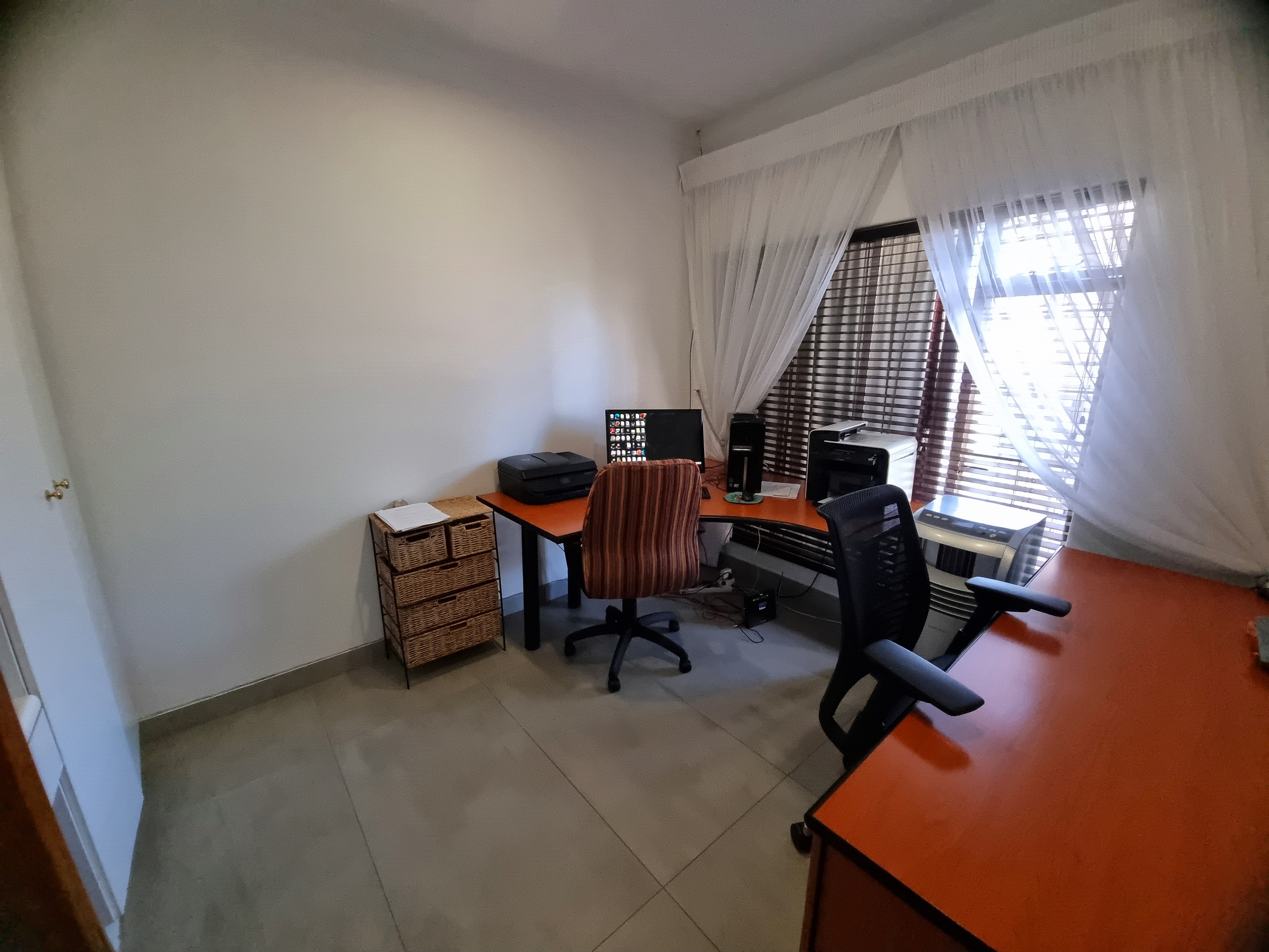 Property Ref No: 25549f.jpg