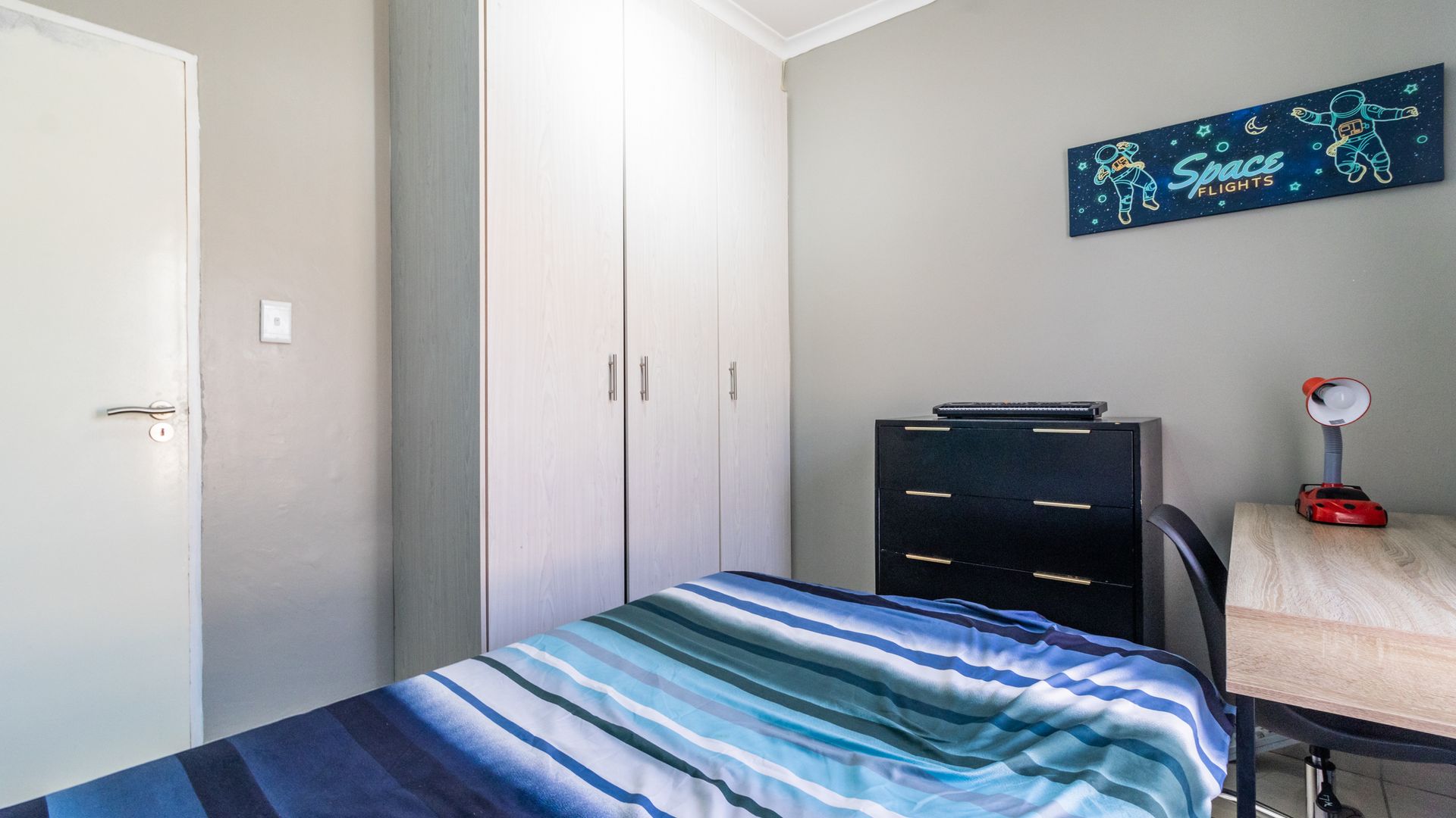 Property Ref No: 25558e.jpg