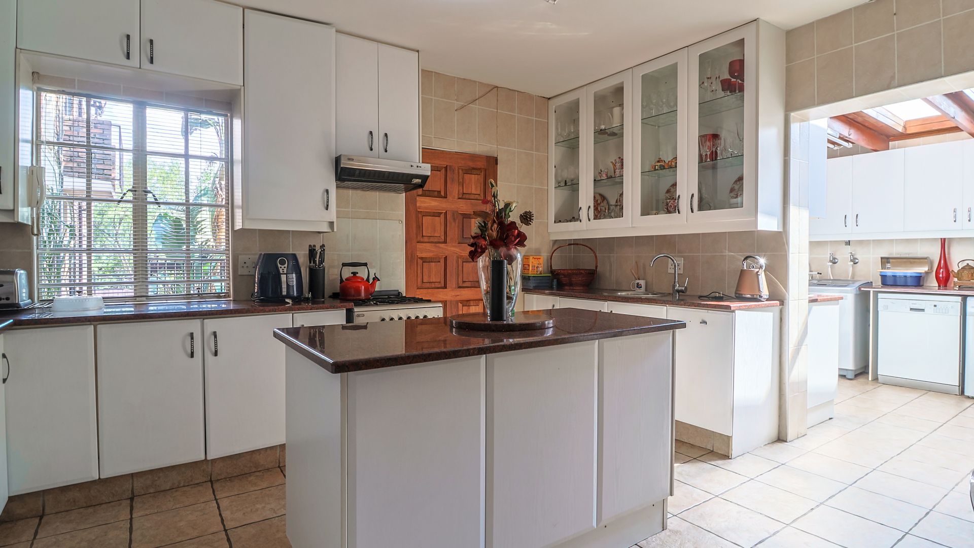 Property Ref No: 25684d.jpg