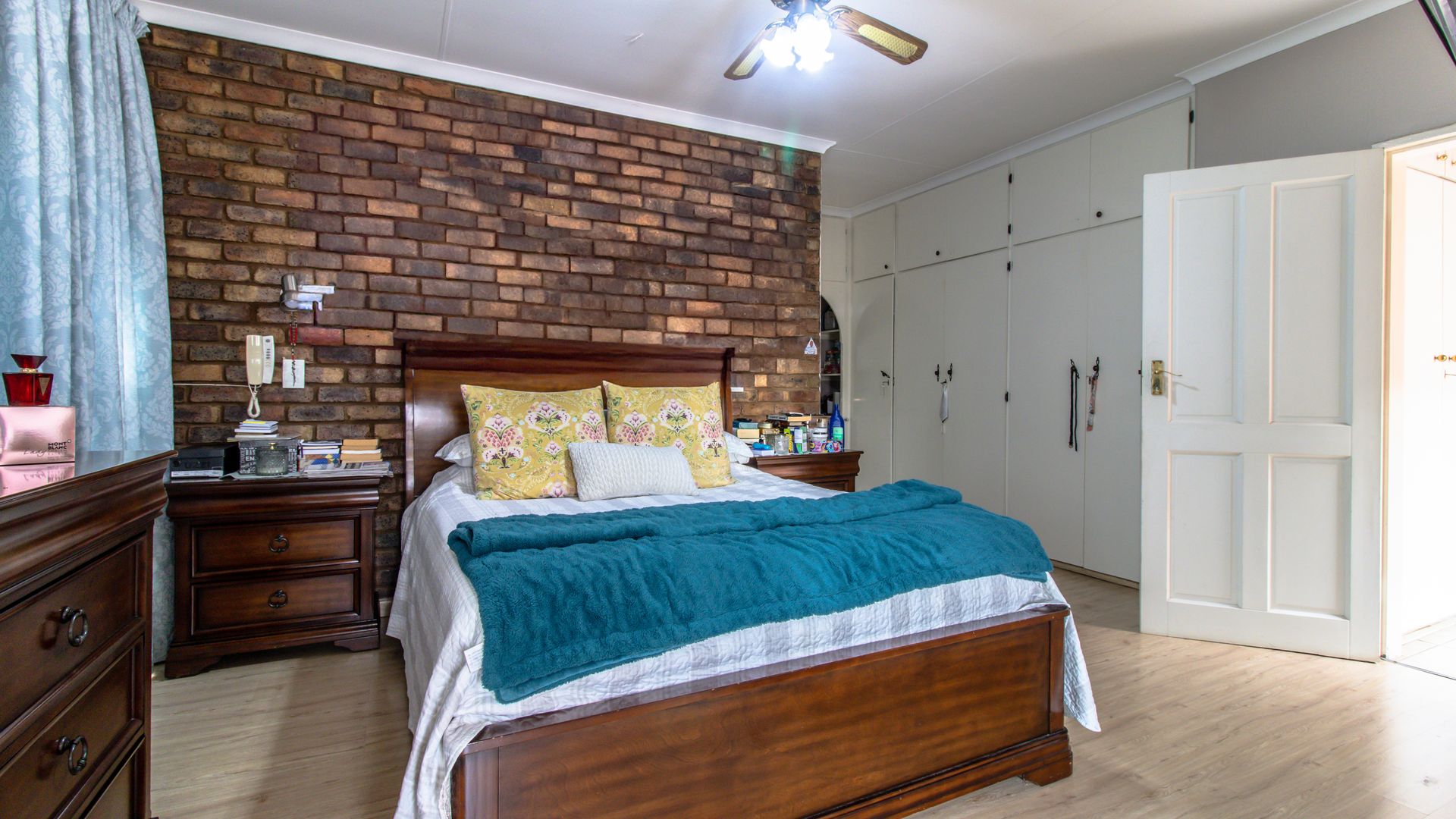 Property Ref No: 25684g.jpg