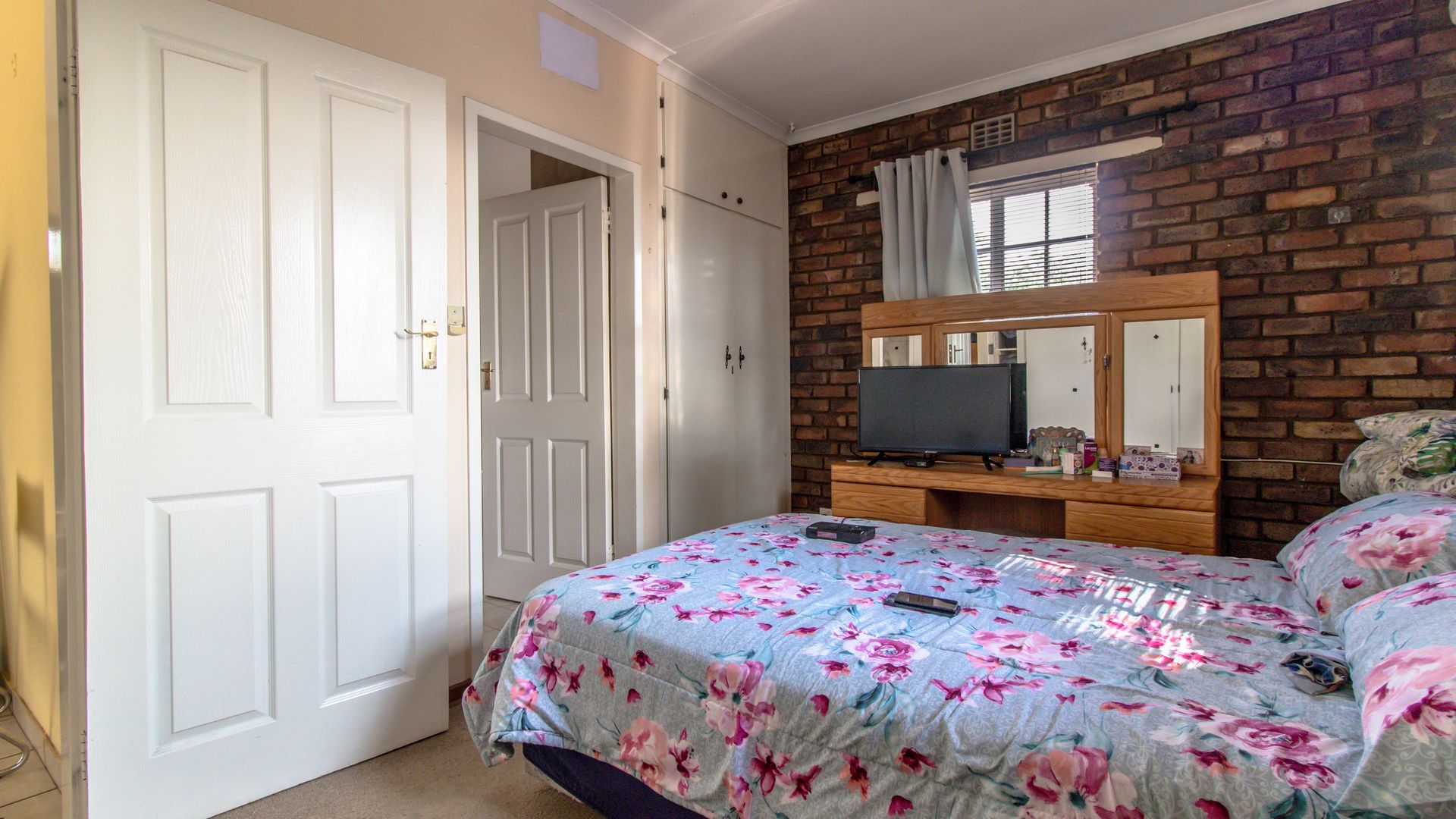 Property Ref No: 25684h.jpg