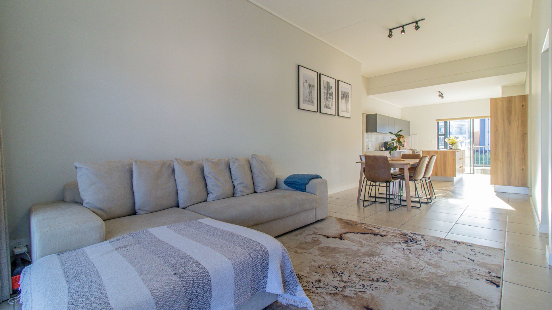 Property Ref No: 25709b.jpg